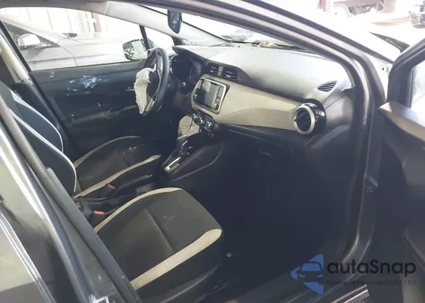 2021 Nissan Versa Sv Xtronic Cvt z USA, uszkodzony, nr VIN 3N1CN8EV6ML918185